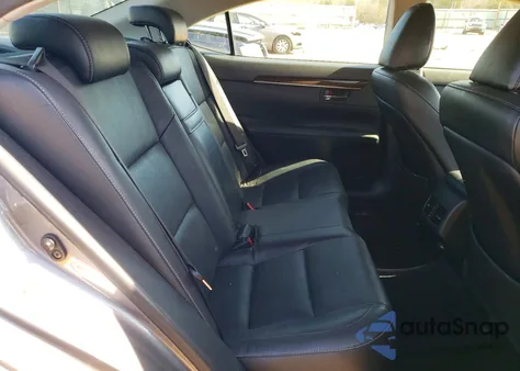 2013 Lexus Es 350 z USA, uszkodzony, nr VIN JTHBK1GG8D2074528